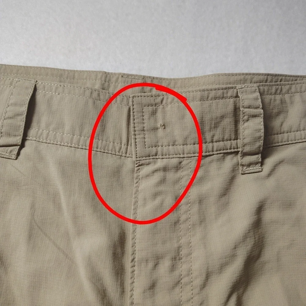 The North Face Mens 32 Khaki Tan Nylon Hiking Cargo‎ Shorts  Regular Fit